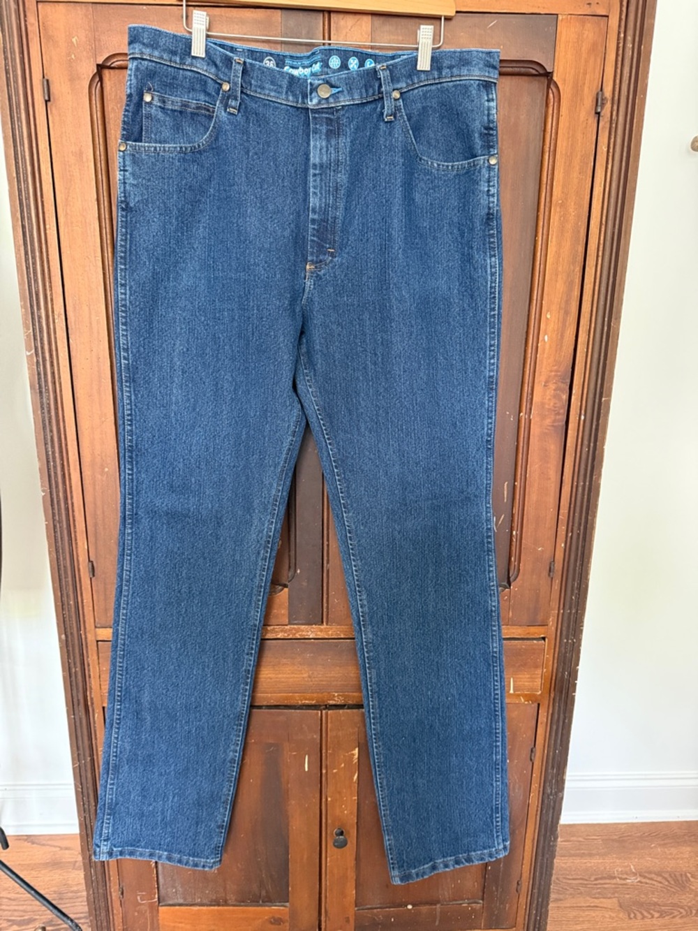 Wrangler Cowboy Cut Men's Dark Blue Slim Jeans - NWOT